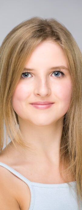 Abby Shaw, Stage Skool, confidence, confident headshot, connection, female headshot, head shot, headshot, performer headshot, spotlight headshot, spotlight profile image, strong headshot, studio headshot