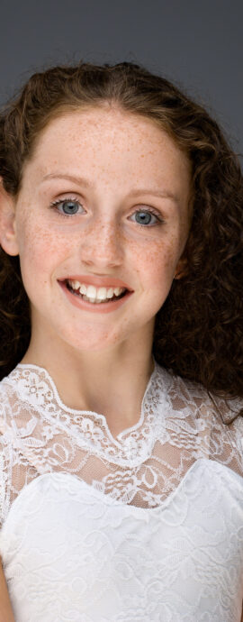confidence, confident headshot, connection, curleez, head shot, headshot, performer headshot, spotlight headshot, spotlight profile image, strong headshot, studio headshot