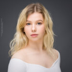 FIona McCallum, JazzArtUK, Scottish dancer, confidence, confident headshot, connection, dancer, dancer portfolio, head shot, headshot, performer headshot, spotlight headshot, spotlight profile image, strong headshot, studio headshot