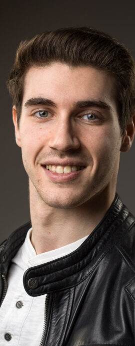 confidence, confident headshot, connection, head shot, headshot, performer headshot, spotlight headshot, spotlight profile image, strong headshot, studio headshot