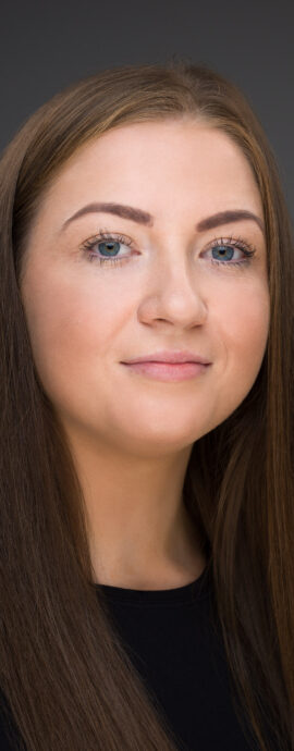 Dance For All, confidence, confident headshot, connection, head shot, headshot, performer headshot, spotlight headshot, spotlight profile image, strong headshot, studio headshot