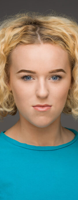 Holly Mac, SL Talent, actor headshot, confidence, confident headshot, connection, head shot, headshot, musical theatre performer, performer, performer headshot, singer, spotlight headshot, spotlight profile image, strong headshot, studio headshot, vocalist