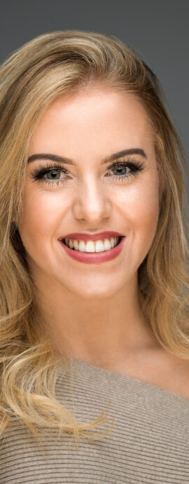 Laura McLellan, confidence, confident headshot, connection, dancer, head shot, headshot, performer headshot, spotlight headshot, spotlight profile image, strong headshot, studio headshot