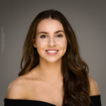 SL Talent, confidence, confident headshot, connection, dancer, head shot, headshot, performer headshot, spotlight headshot, spotlight profile image, strong headshot, studio headshot