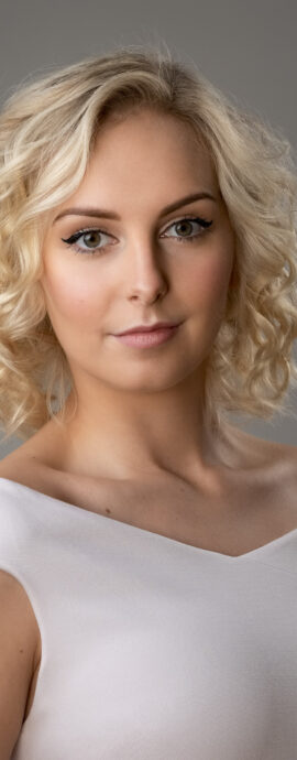 Dance For All, Natalie Smith, confidence, confident headshot, connection, dancer, head shot, headshot, performer headshot, spotlight headshot, spotlight profile image, strong headshot, studio headshot, vocalist headshot