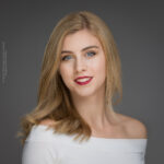 confidence, confident headshot, connection, head shot, headshot, performer headshot, spotlight headshot, spotlight profile image, strong headshot, studio headshot