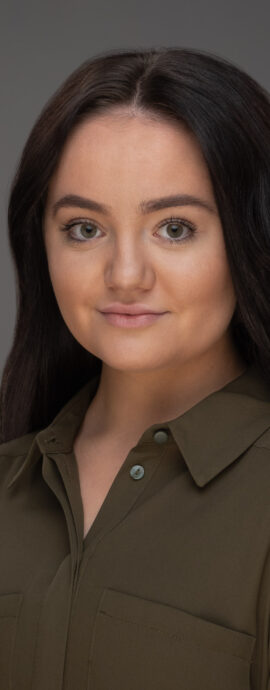 Brooke Allan, head shot, headshot, musical theatre performer, performer, performer headshot, portrait, singer, vocalist, vocalist headshot