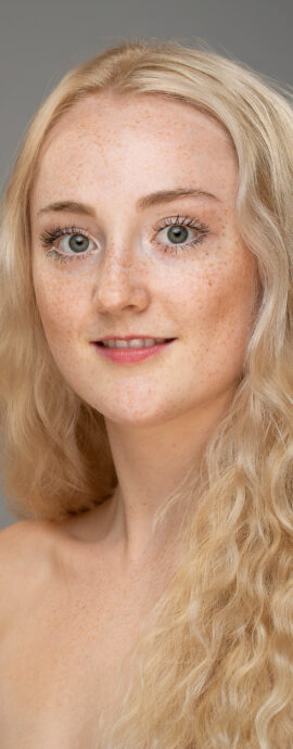 Dance For All, Scottish dancer, Sophe Archer, beautiful, beauty, confidence, confident headshot, connection, dancer, female portrait, head and shoulders, head shot, headshot, performer headshot, portrait, spotlight headshot, spotlight profile image, strong headshot, studio, studio headshot, woman