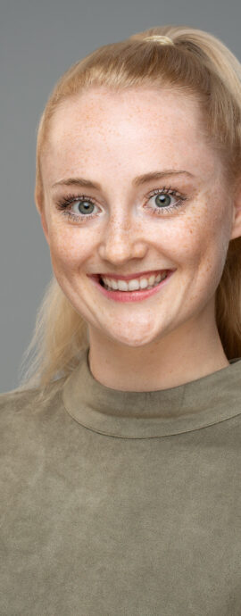 Dance For All, Scottish dancer, Sophe Archer, beautiful, beauty, confidence, confident headshot, connection, dancer, female portrait, head and shoulders, head shot, headshot, performer headshot, portrait, spotlight headshot, spotlight profile image, strong headshot, studio, studio headshot, woman